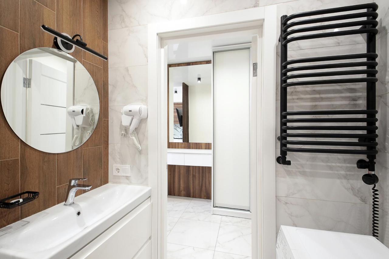 Apartamento Luxury Nest Lviv Center Exterior foto