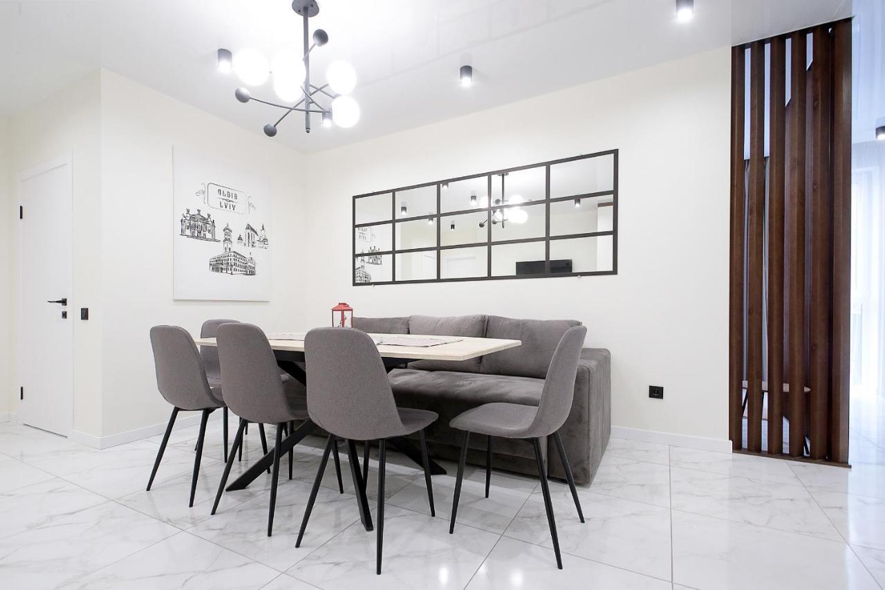 Apartamento Luxury Nest Lviv Center Exterior foto