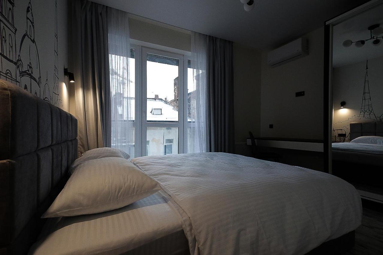 Apartamento Luxury Nest Lviv Center Exterior foto