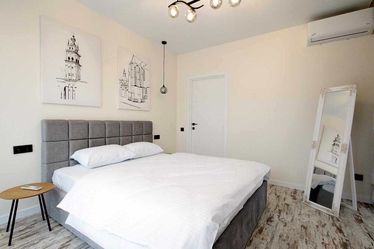 Apartamento Luxury Nest Lviv Center Exterior foto