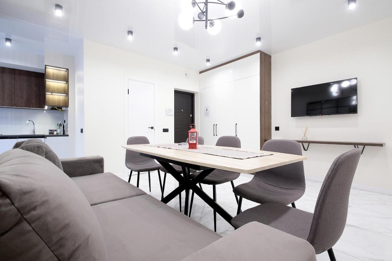 Apartamento Luxury Nest Lviv Center Exterior foto